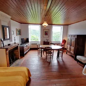 11 Rue Basse Hébergement de vacances Najac